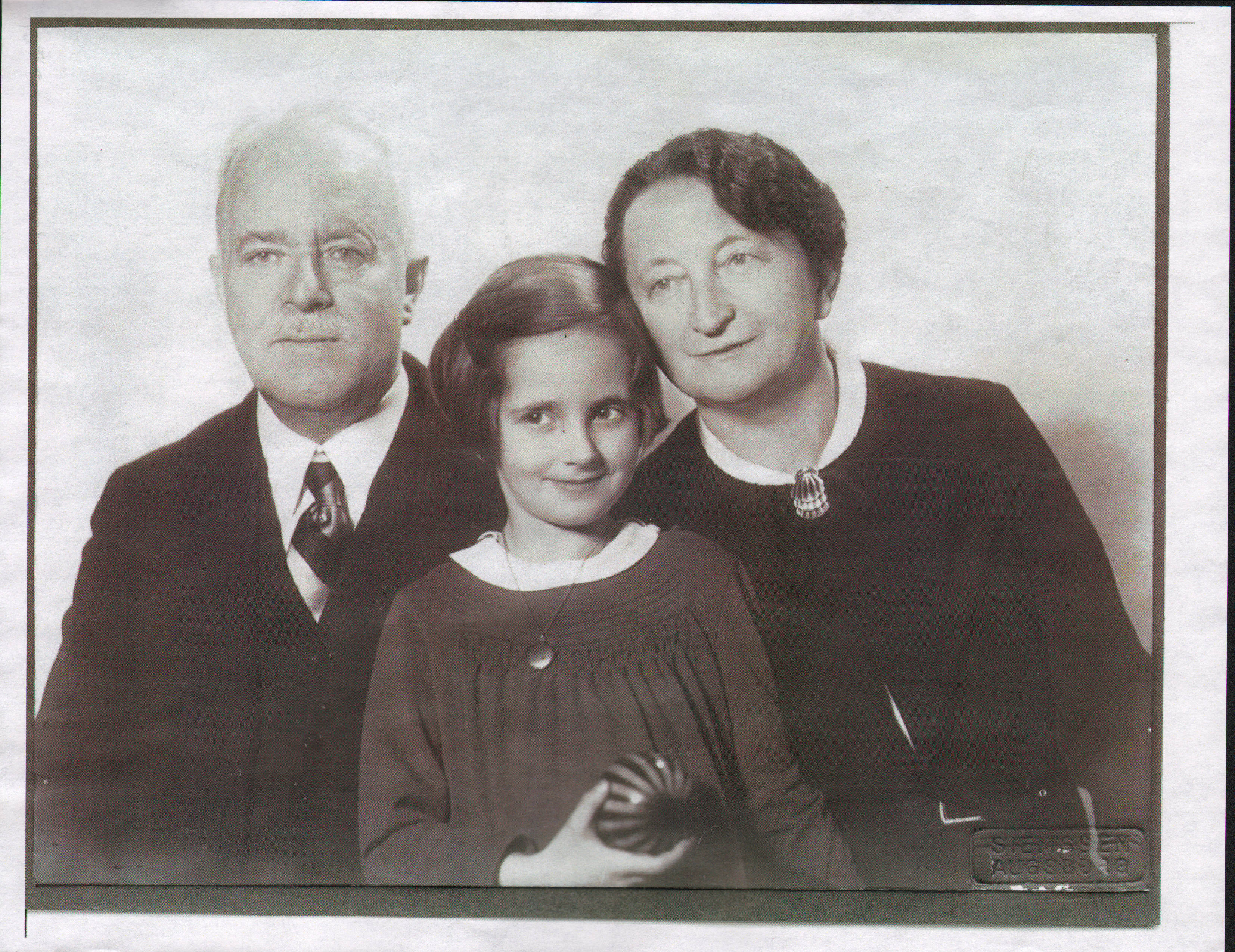 Marianne's maternal grandparents