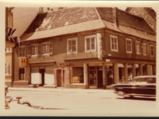 Kopolow, Ruth, childhood home 1966