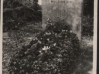 #9 Winterfeld, Ruth. Fathe's grave. Jewish Weissensee Cemetery Ruth's Father's grave