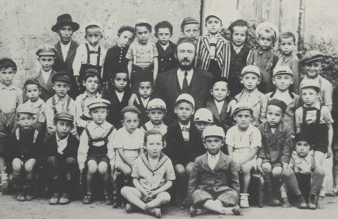 ExhibitArea1 Hebrew school class from Hungary