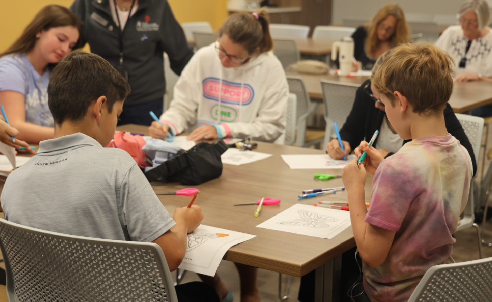 classroom activities to learn about the holocaust