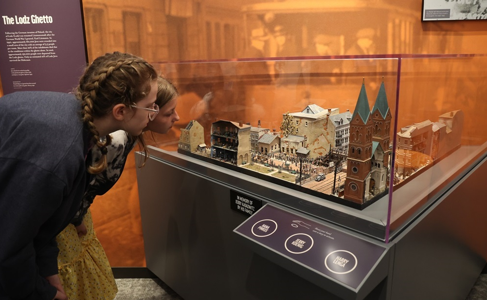 holocaust education mandate